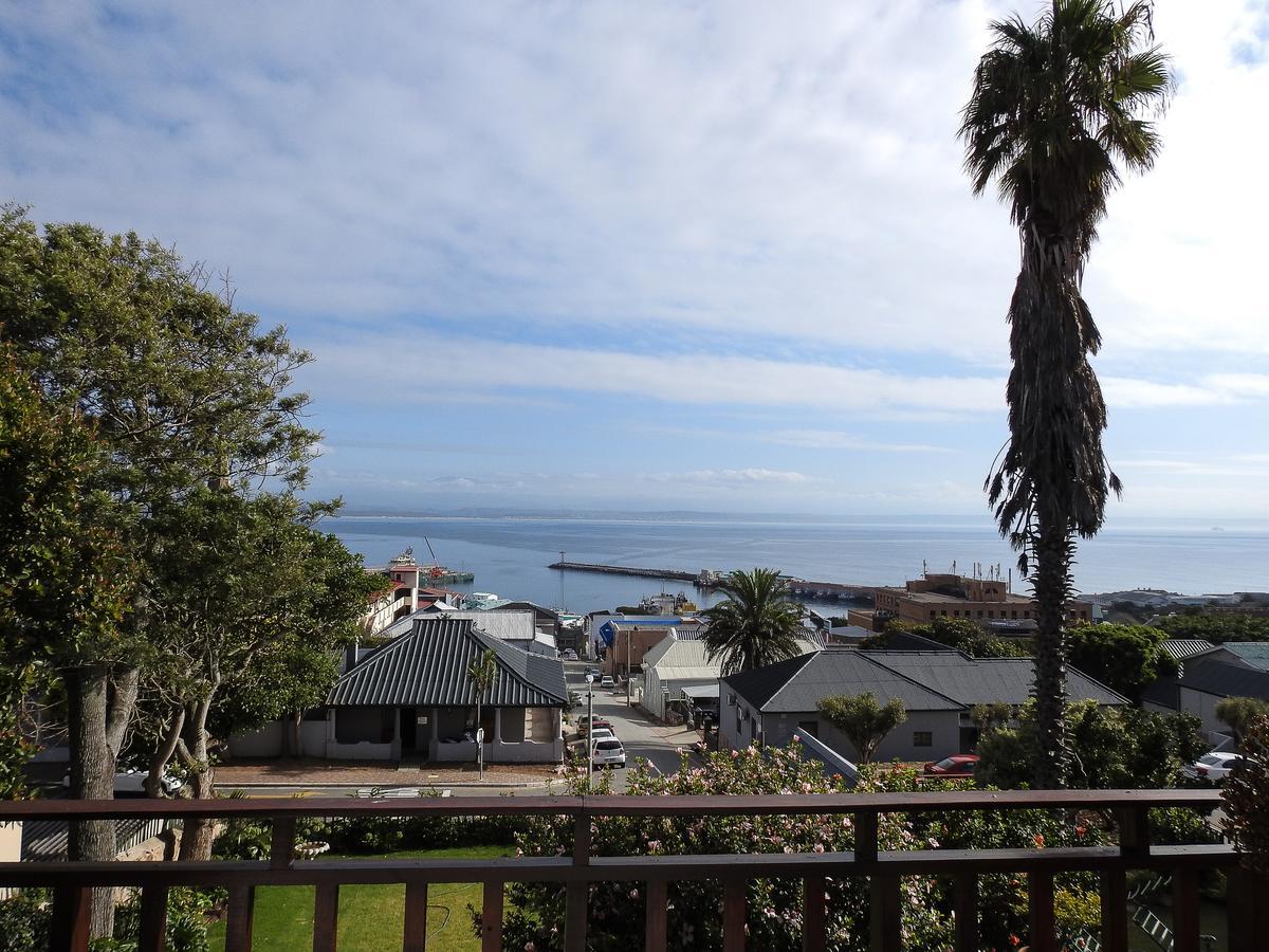New Stone Manor Hotel Mossel Bay Exterior photo